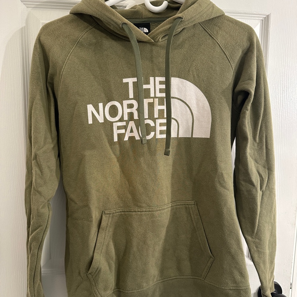The North Face womens Pullover Hoodie